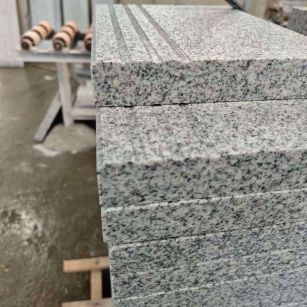 菏泽芝麻白楼梯踏步