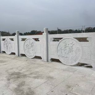 菏泽芝麻白河道栏杆 石材栏杆