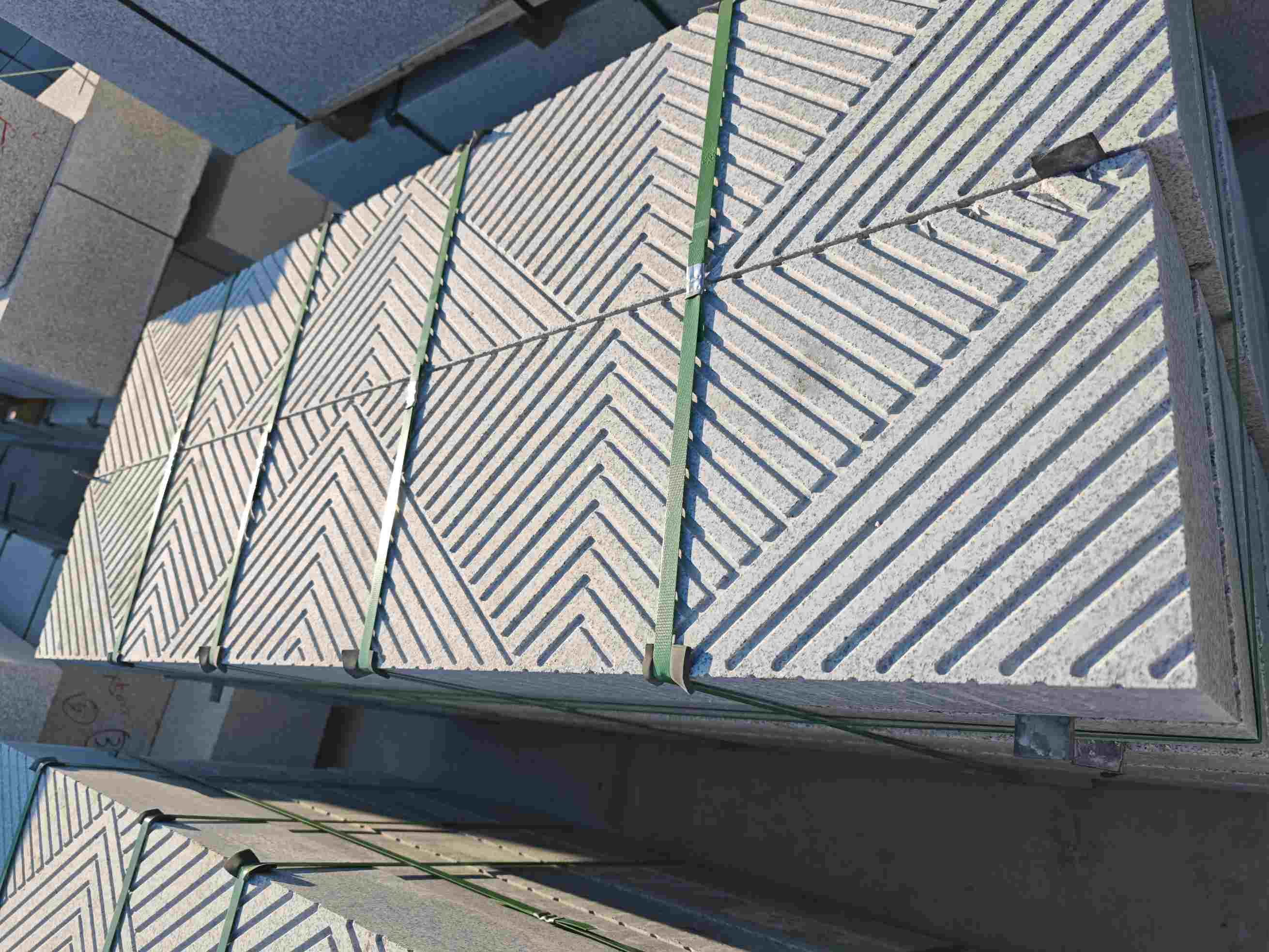 菏泽芝麻白石材雕刻定制