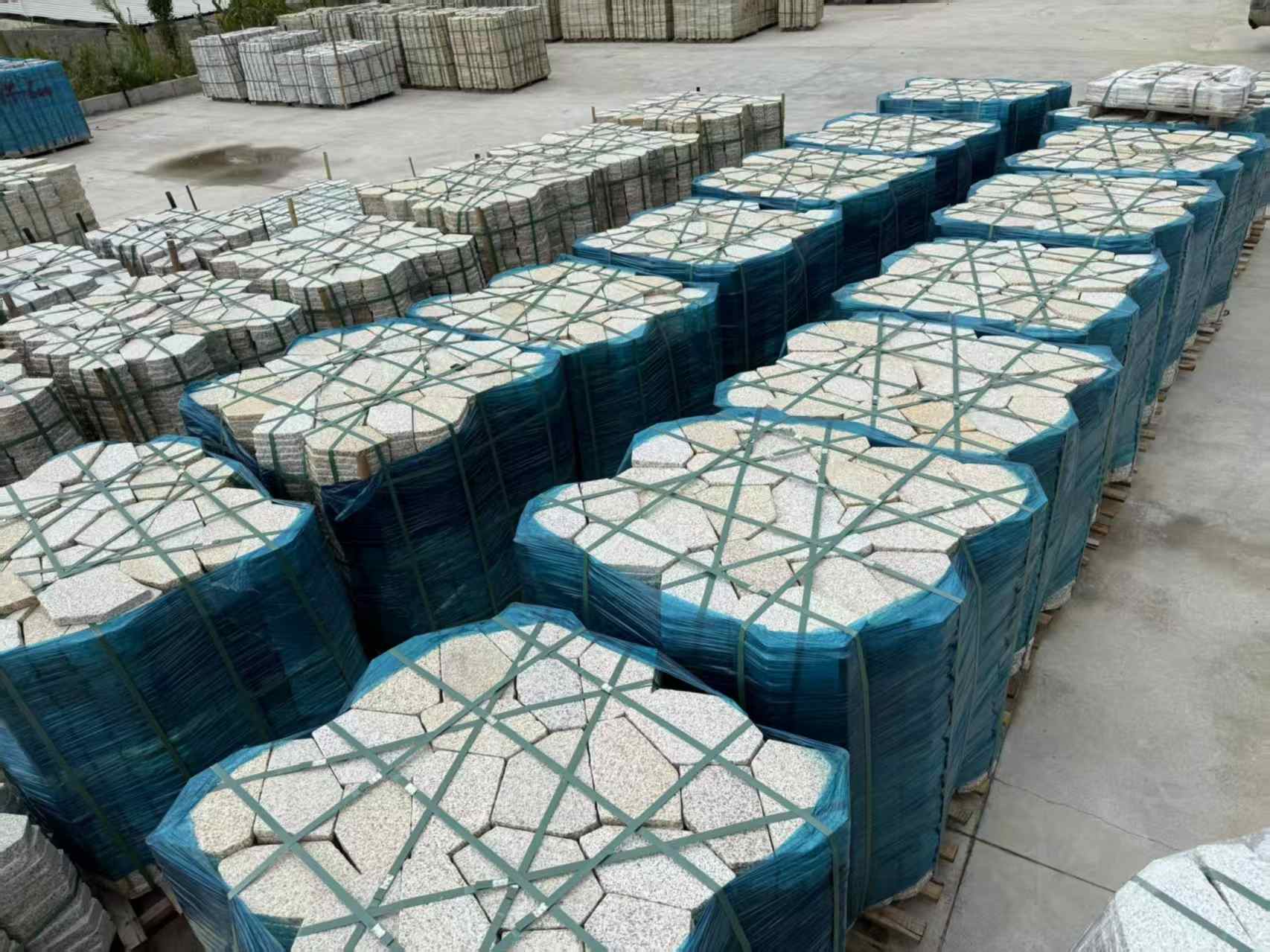 菏泽黄金麻冰裂纹 碎拼