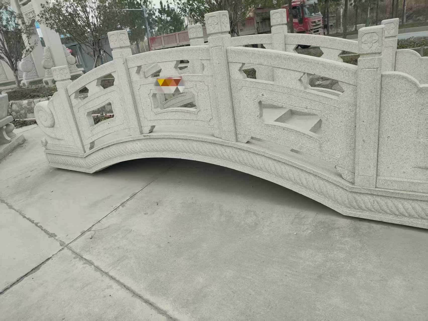 菏泽芝麻白拱桥，石桥