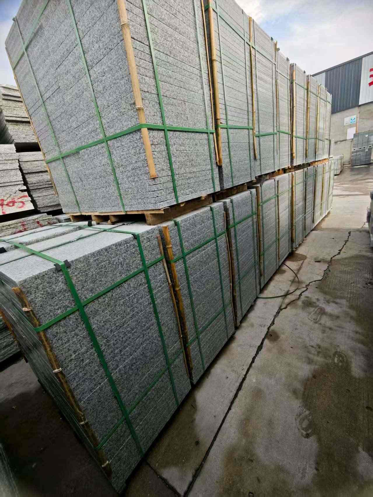 菏泽芝麻白地铺版 石材地铺石